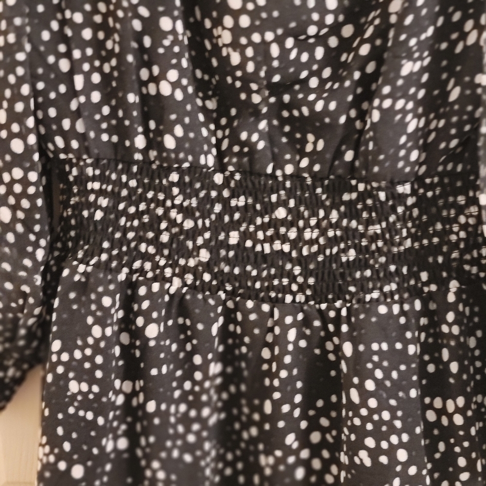 STEVE MADDEN V-Neck Long Sleeve Dot Smocked Waist Minidress Size L - Picture 5 of 12